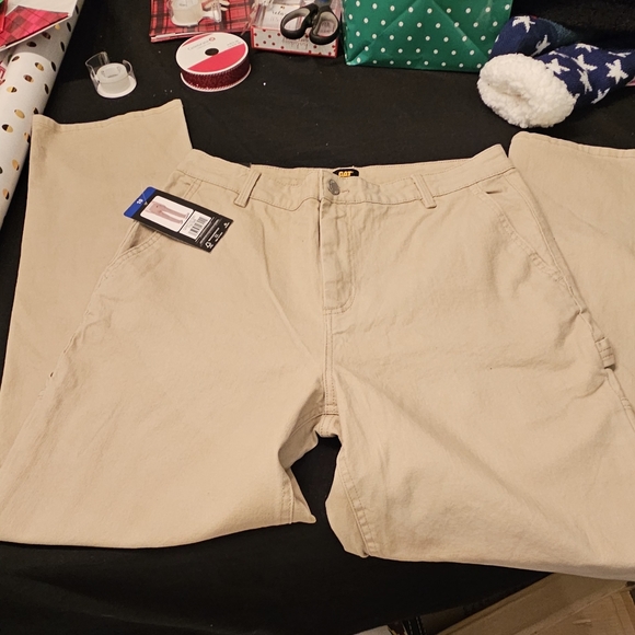 Caterpillar Pants - Caterpillar BNWT khaki pants